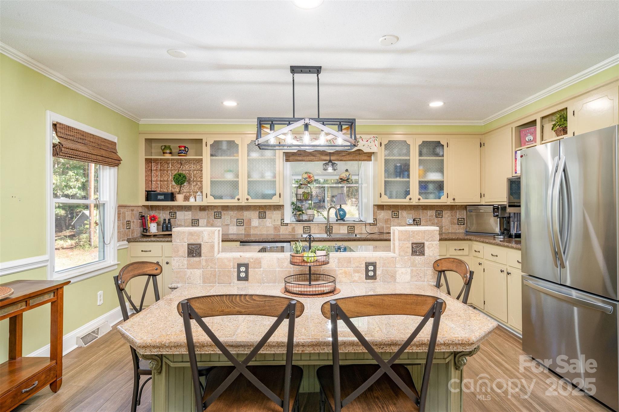 13704 Woody Point Road