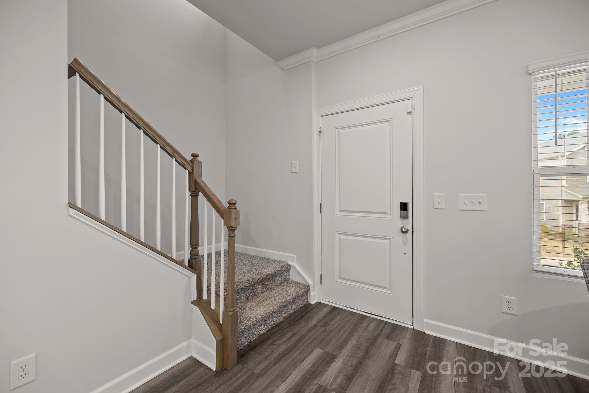 11040 Broadbent Court