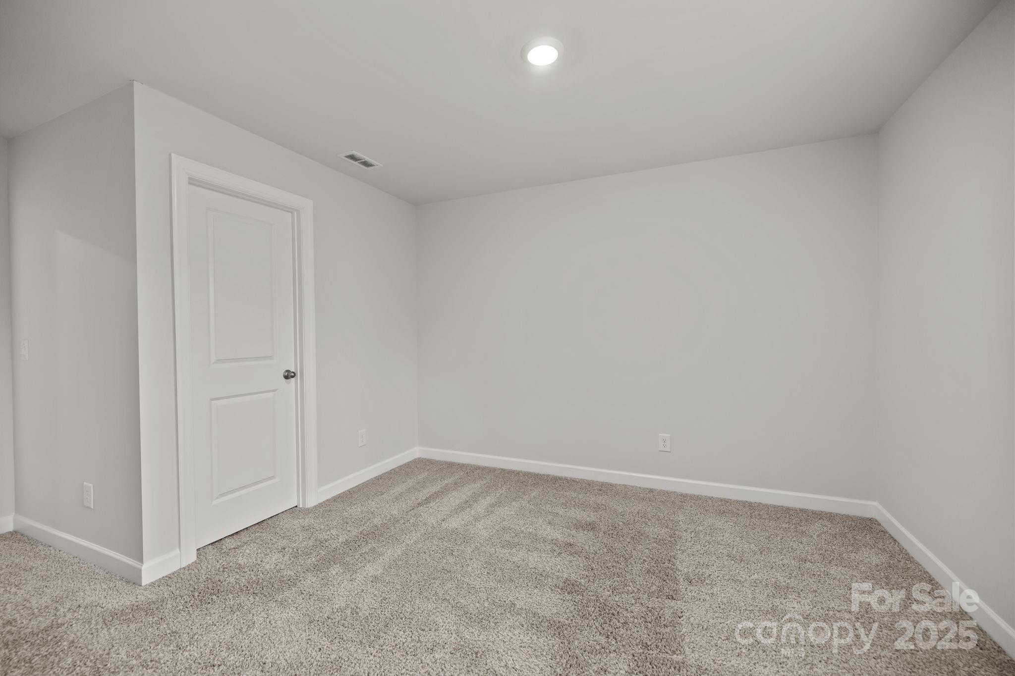 11040 Broadbent Court