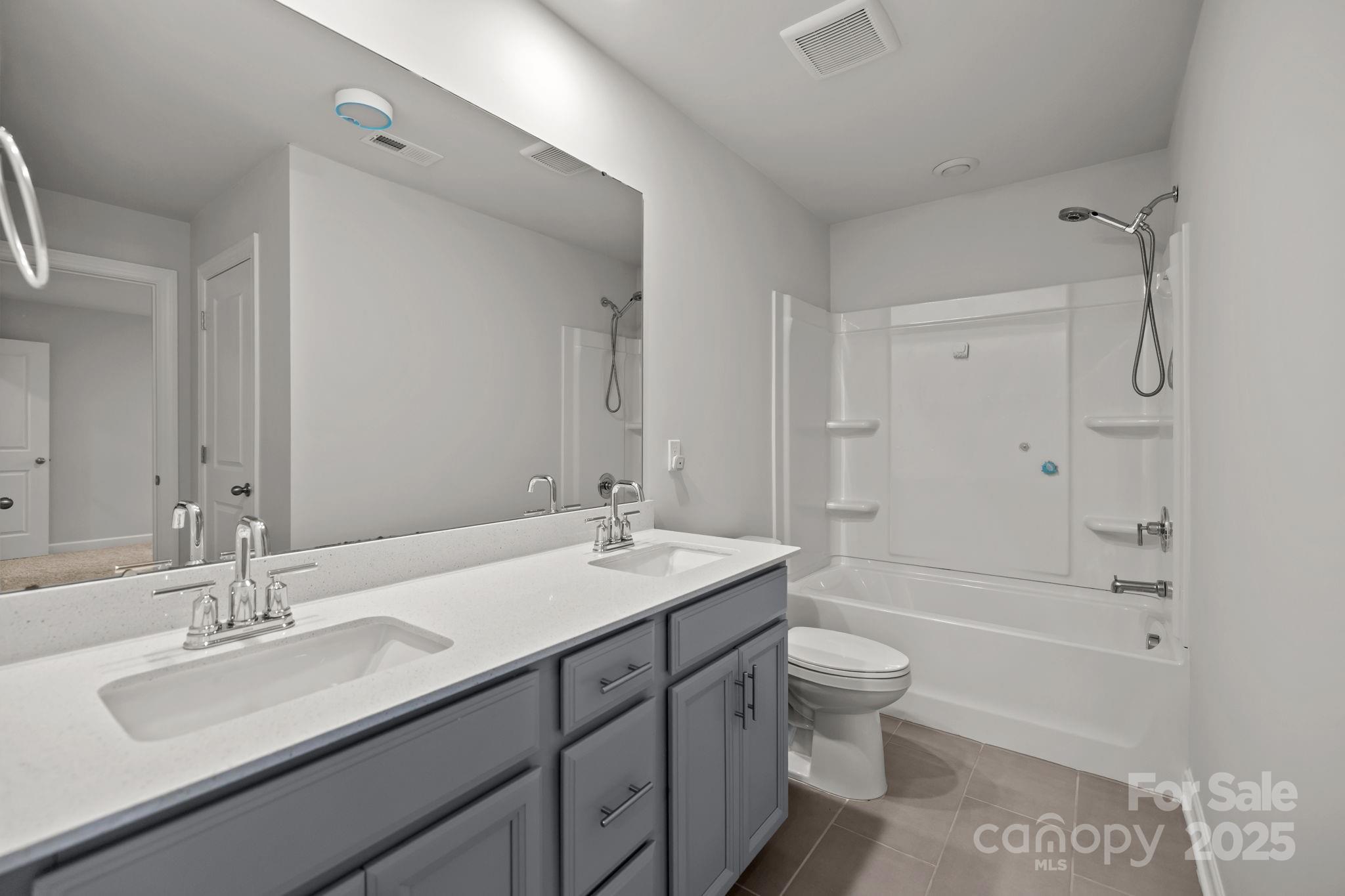 11040 Broadbent Court