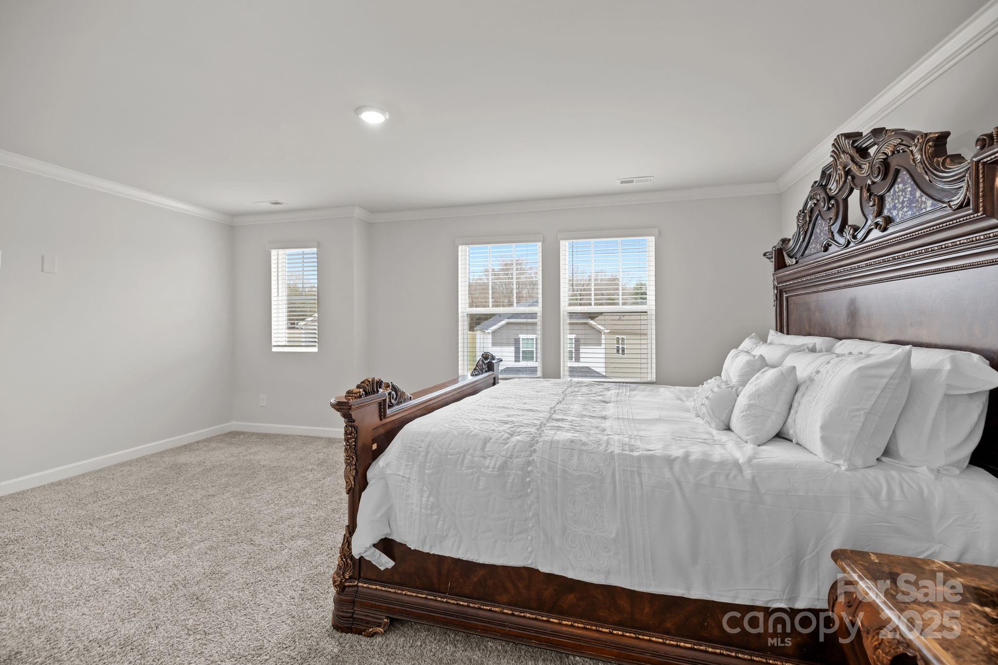 11040 Broadbent Court