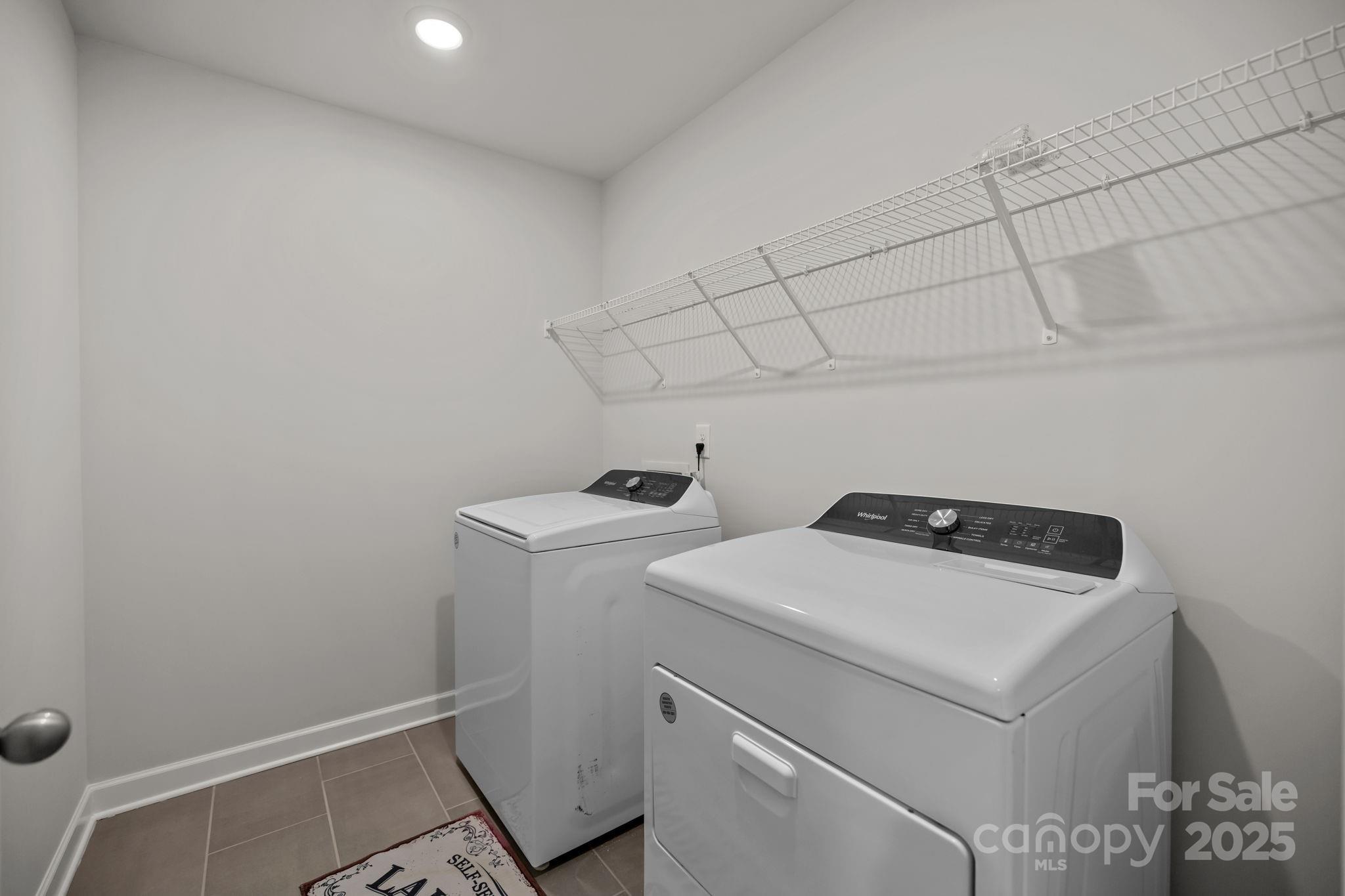 11040 Broadbent Court