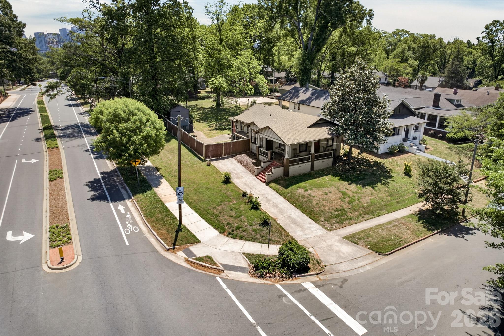405 Walnut Avenue