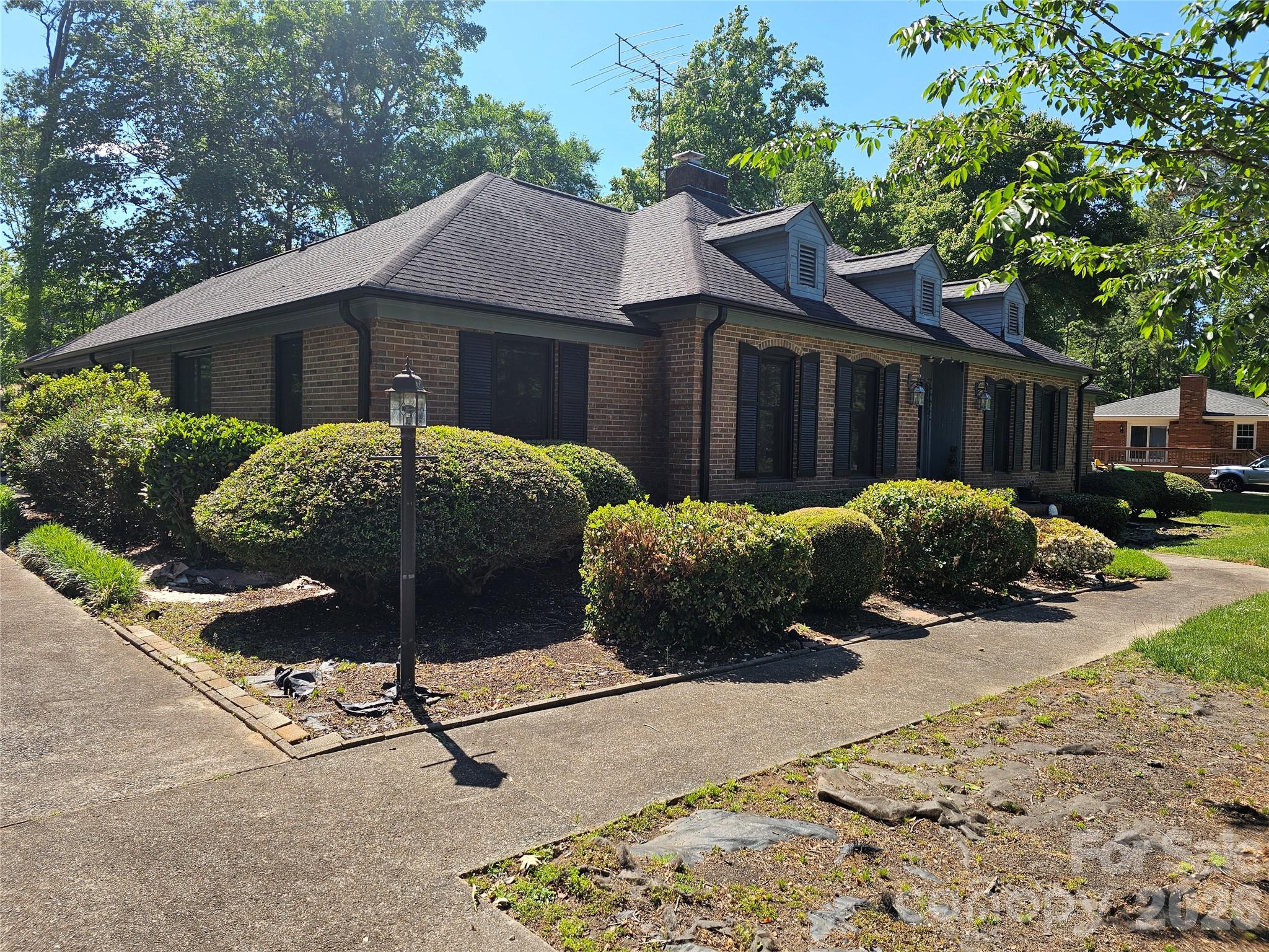 1108 Oak Hill Drive