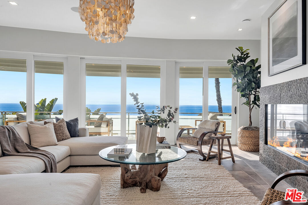 31558 Victoria Point Rd