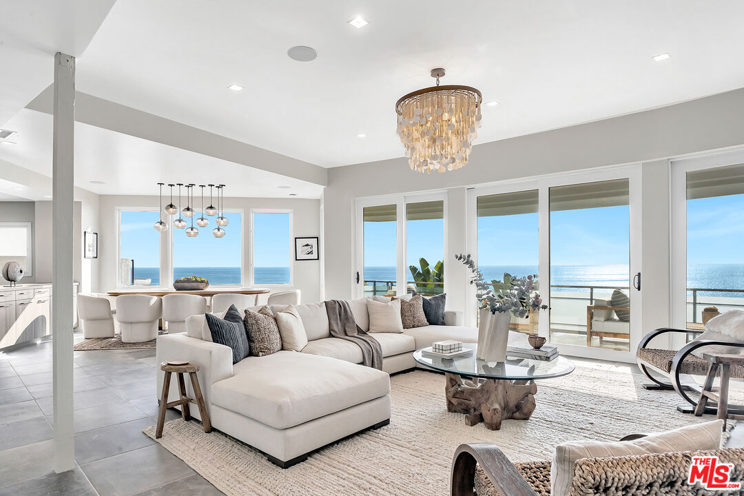 31558 Victoria Point Rd
