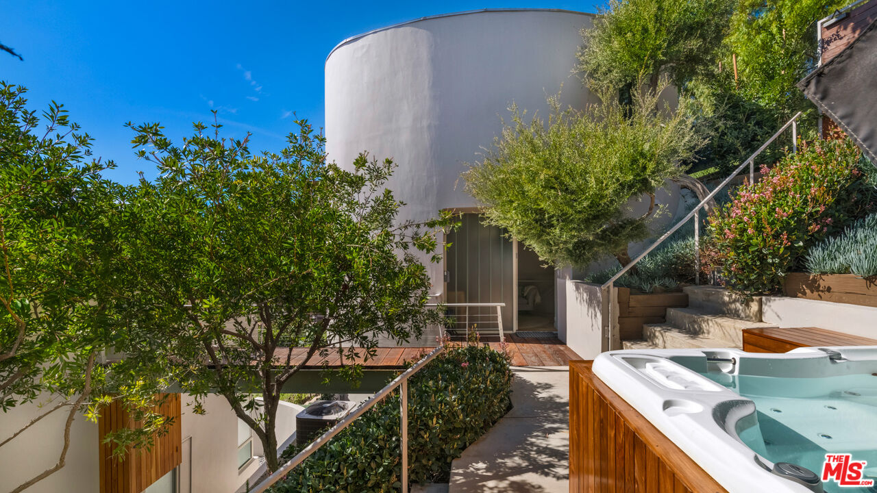 26645 Latigo Shore Dr