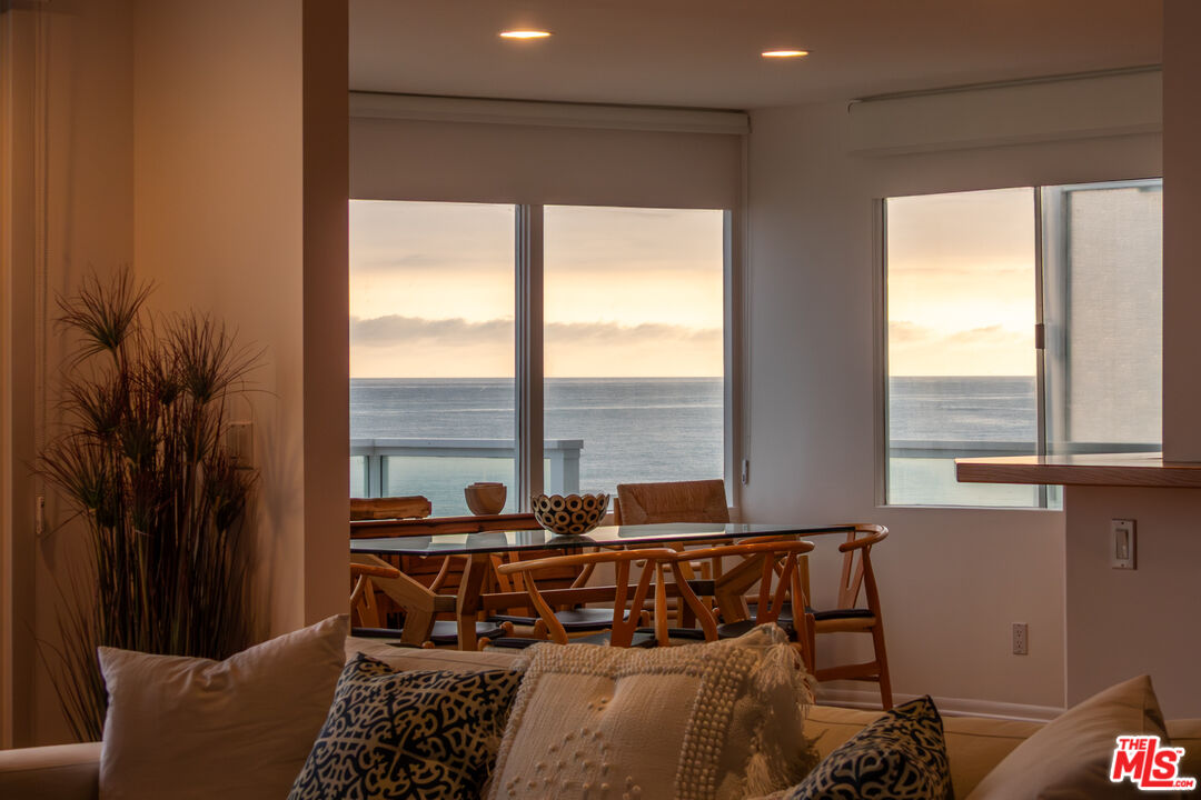 21938 Pacific Coast Hwy