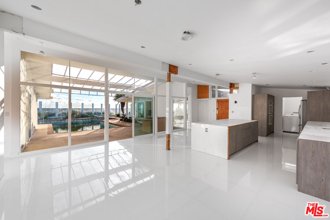 6246 Trancas Canyon Rd