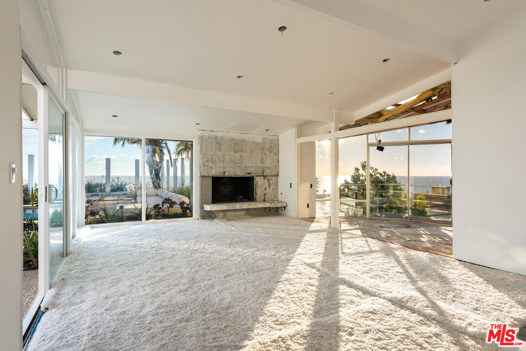 6246 Trancas Canyon Rd