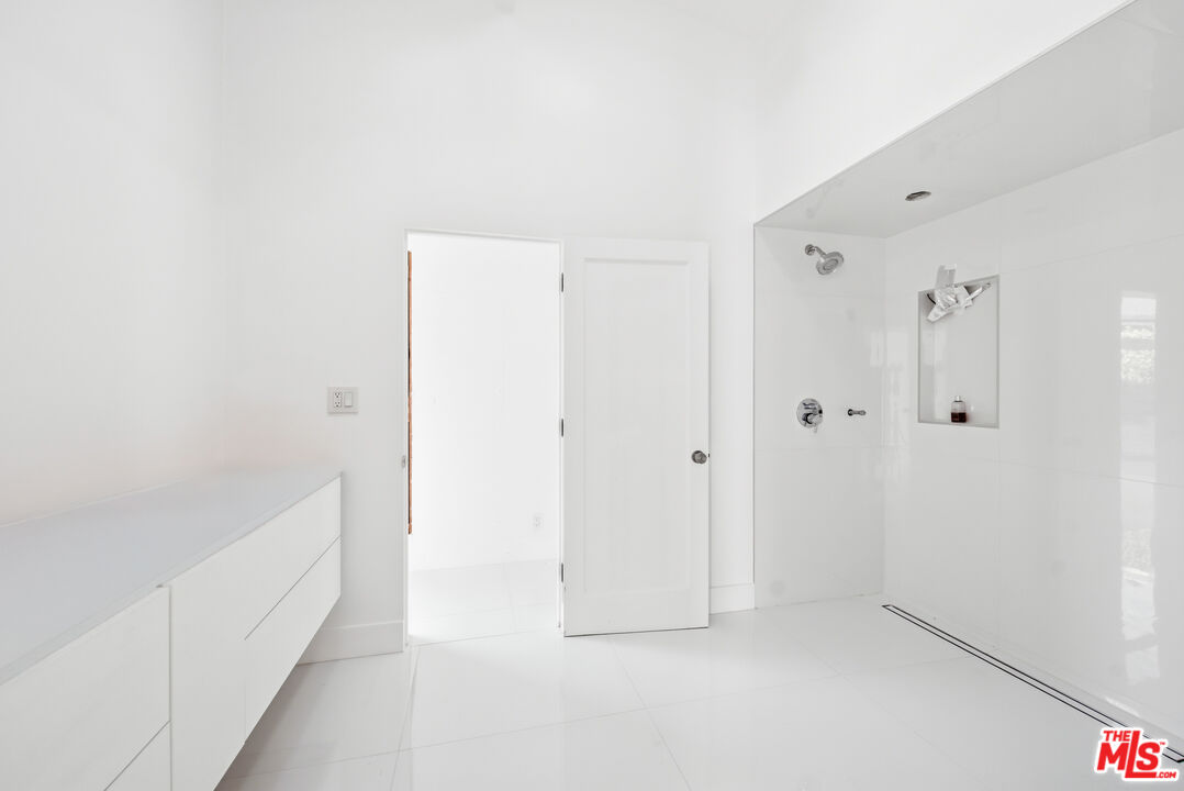 6246 Trancas Canyon Rd