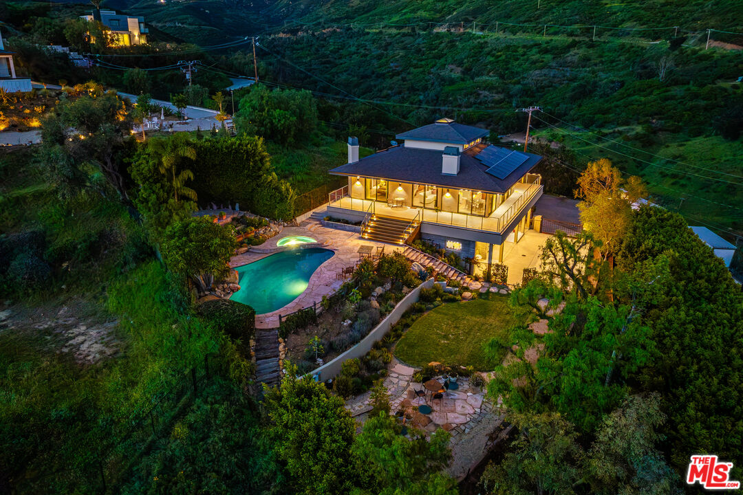 27008 Old Chimney Rd