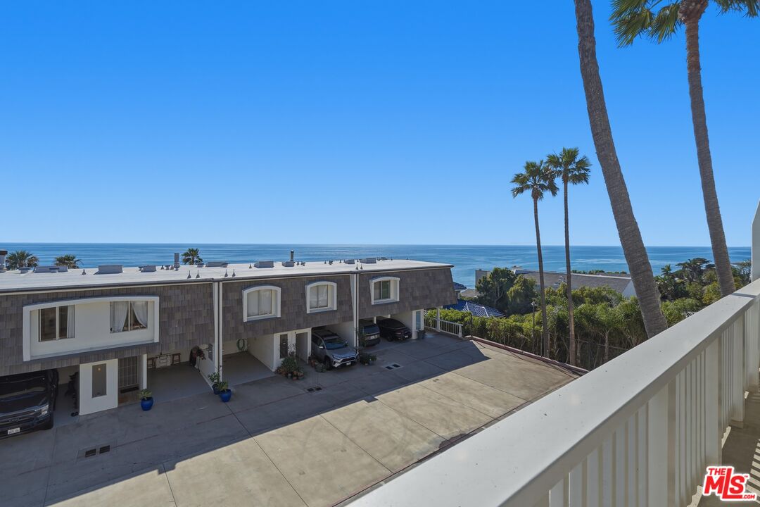 11862 Starfish Ln