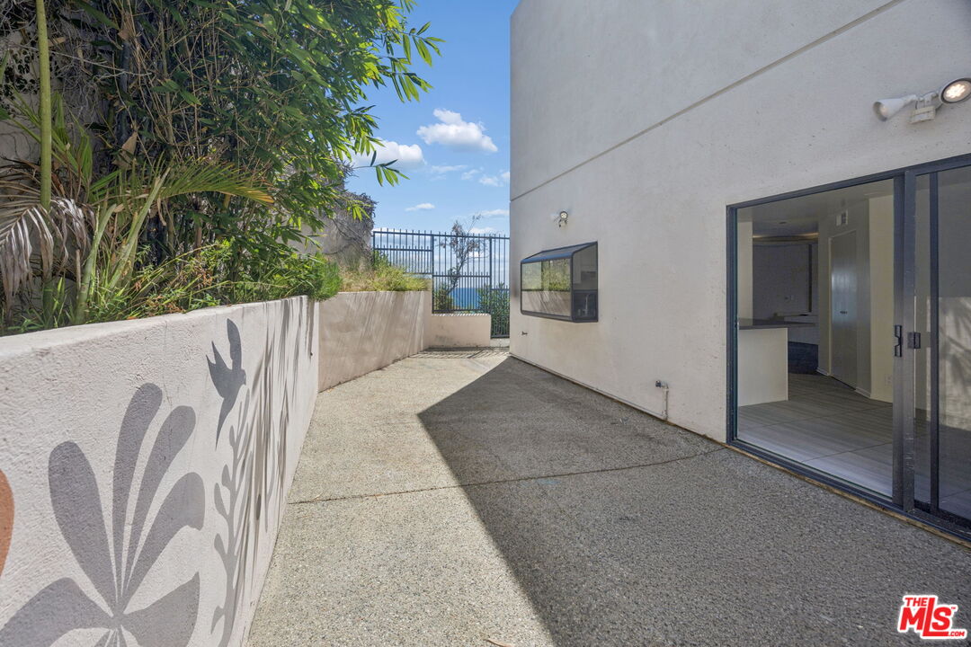 21323 Rambla Vis Unit: 2