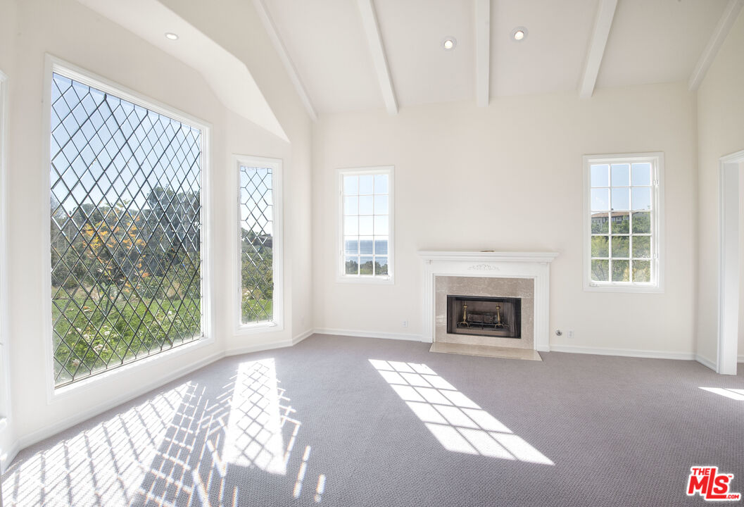 27437 WINDING WAY
