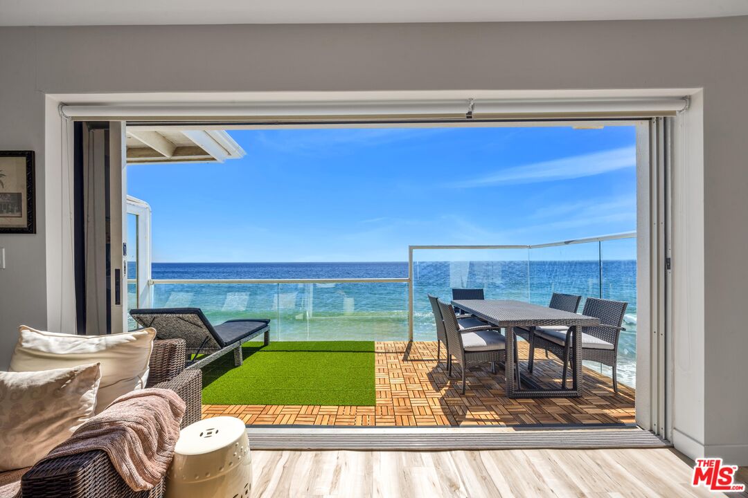 25444 Malibu Rd