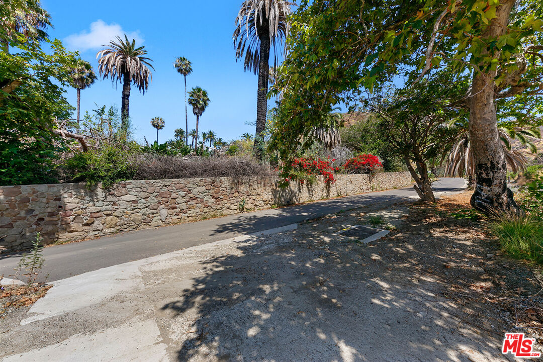 19355 Pacific Coast Hwy