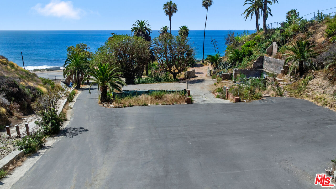 19355 Pacific Coast Hwy