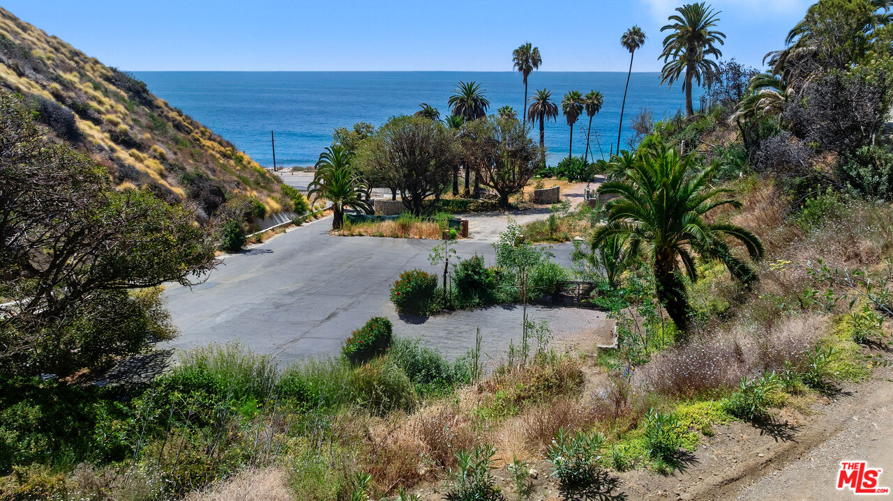 19355 Pacific Coast Hwy
