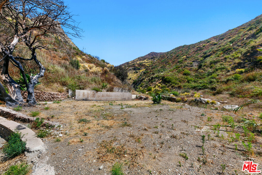 19355 Pacific Coast Hwy