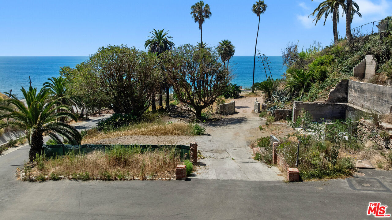 19355 Pacific Coast Hwy