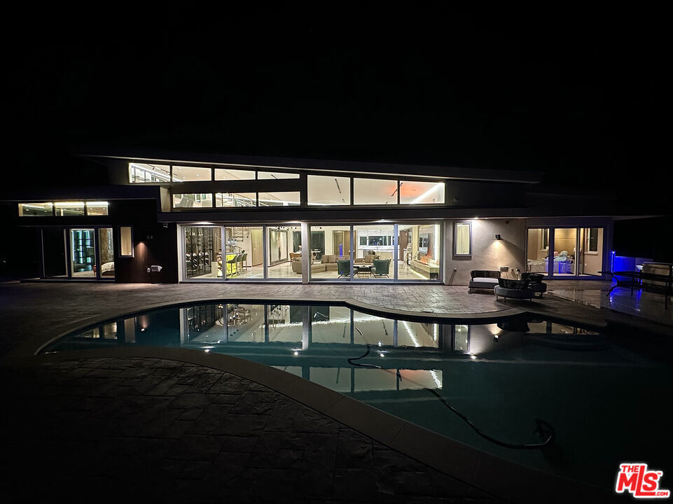 5416 Horizon Dr