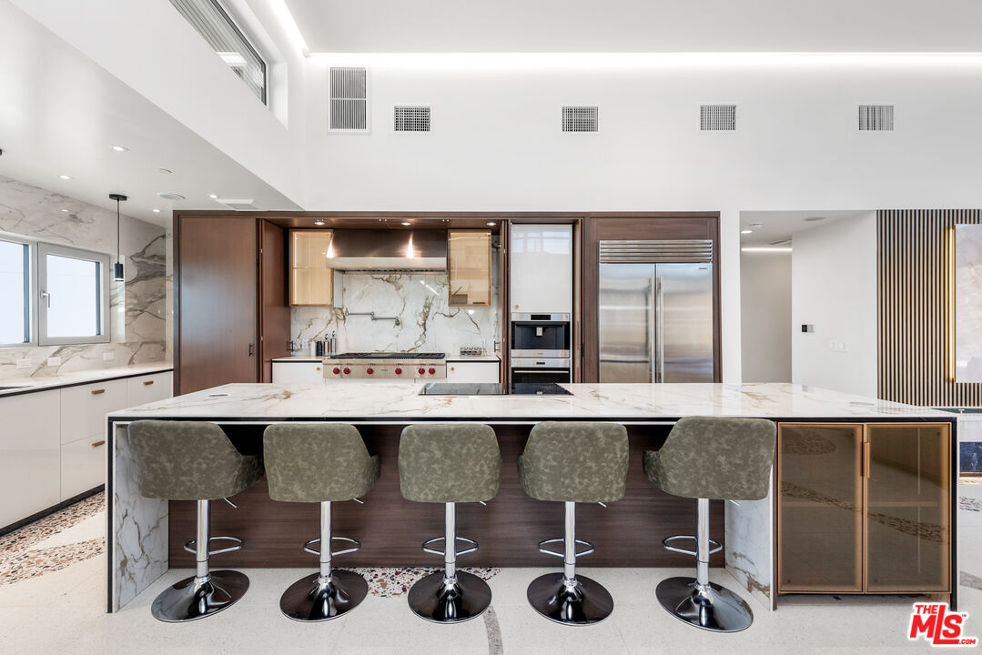 5416 Horizon Dr
