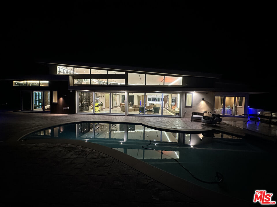 5416 Horizon Dr