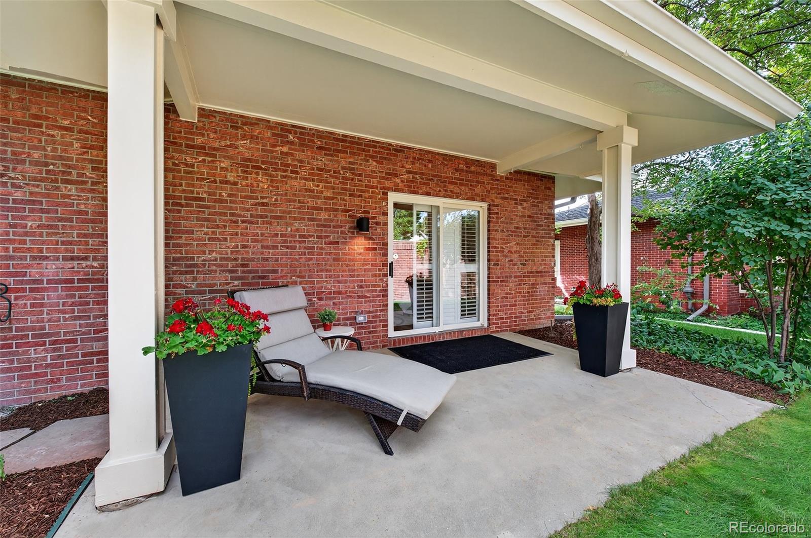 2552 E Alameda Avenue Unit: 104