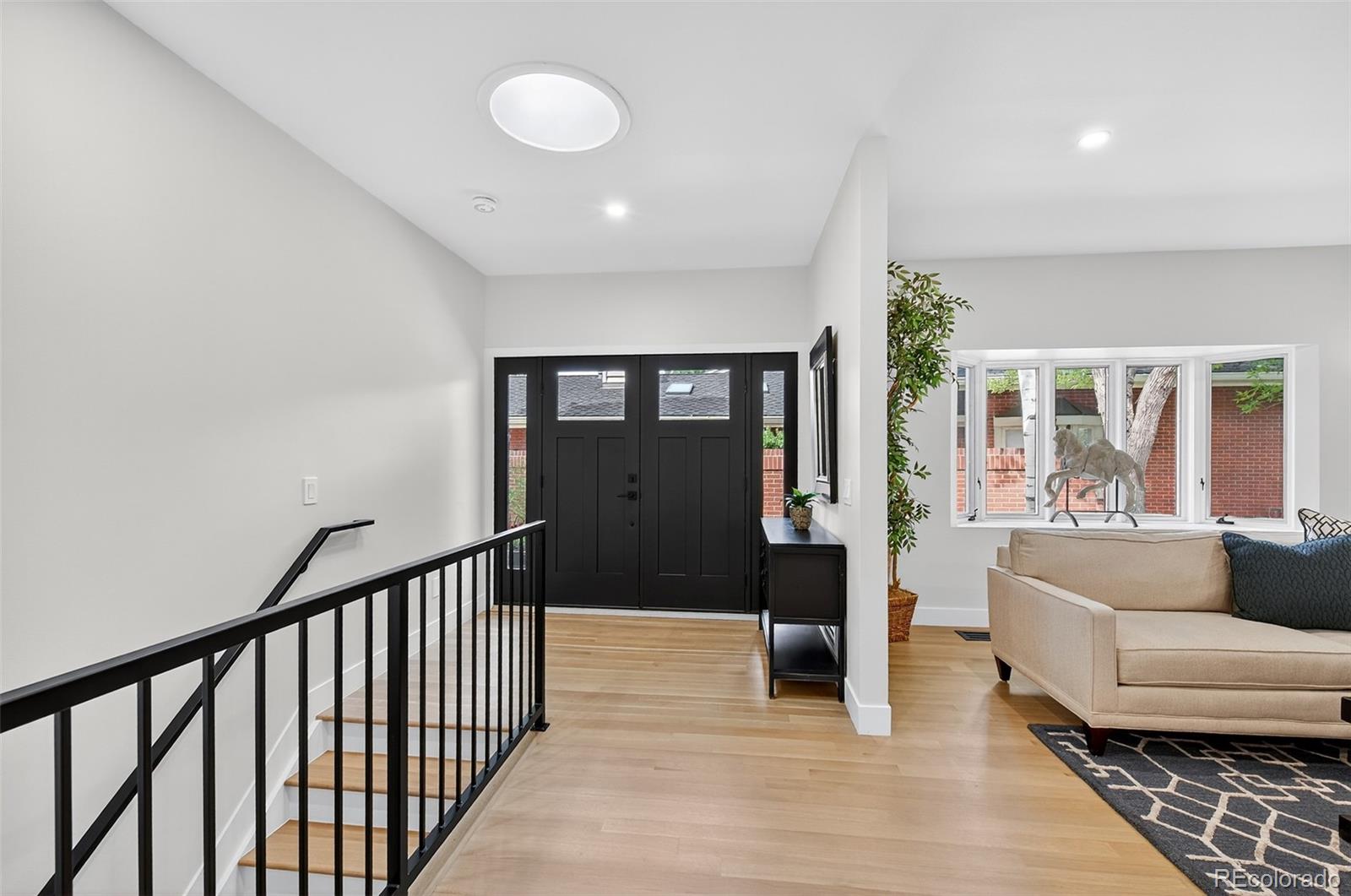 2552 E Alameda Avenue Unit: 104