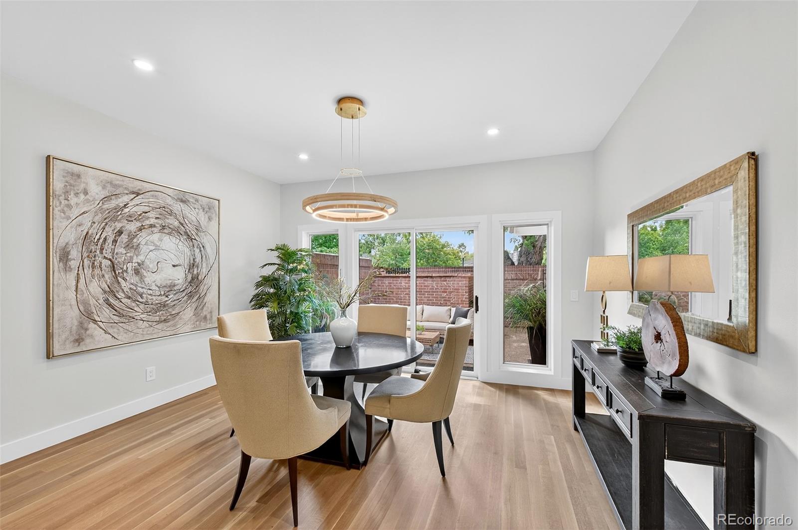 2552 E Alameda Avenue Unit: 104