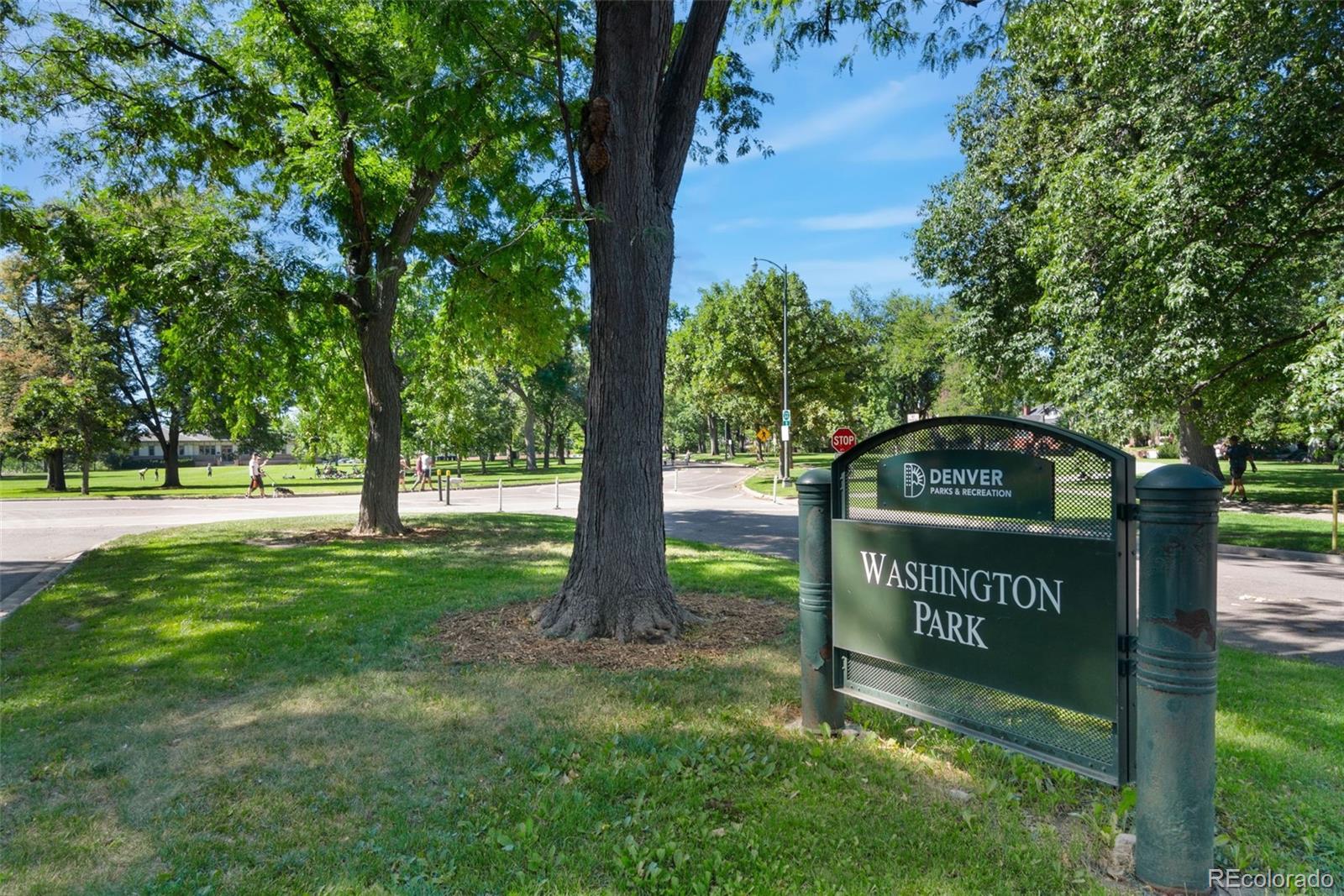 203 S Marion St Pkwy