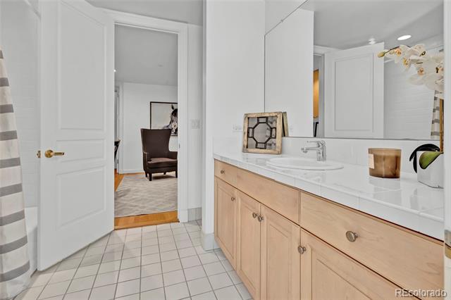 2400 E Cherry Creek South Drive Unit: 205