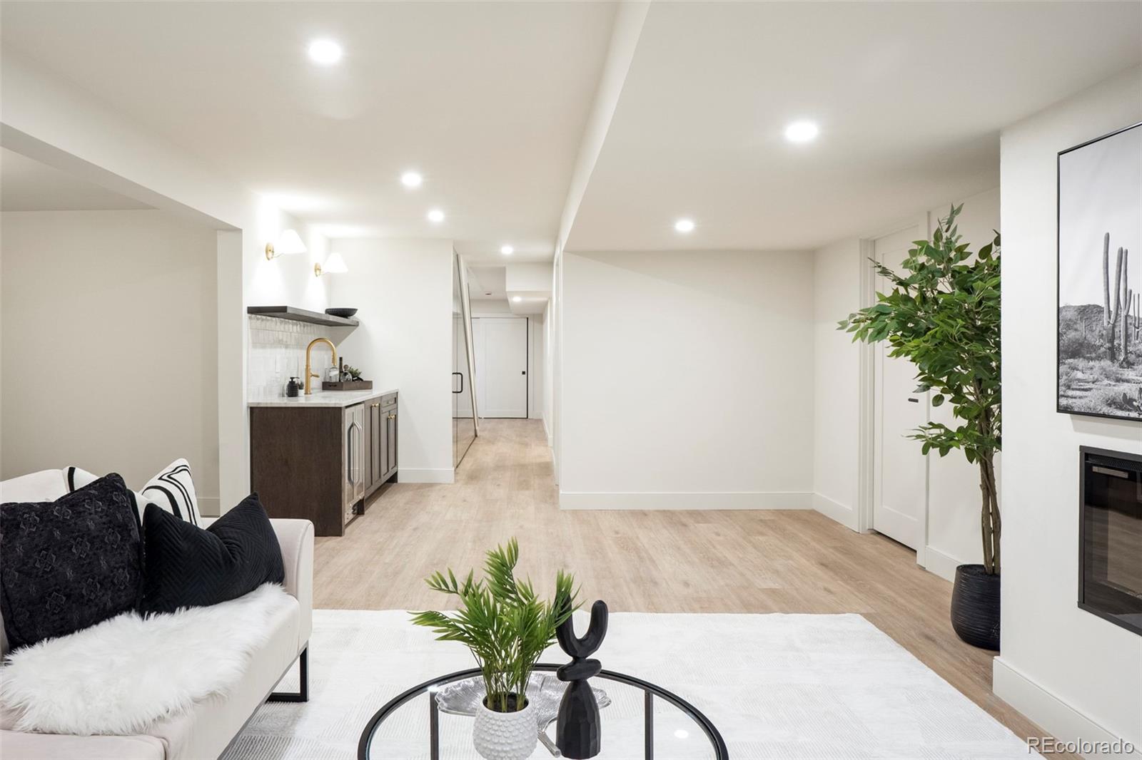 2800 S University Boulevard Unit: 79