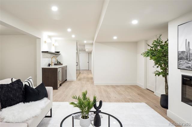 2800 S University Boulevard Unit: 79