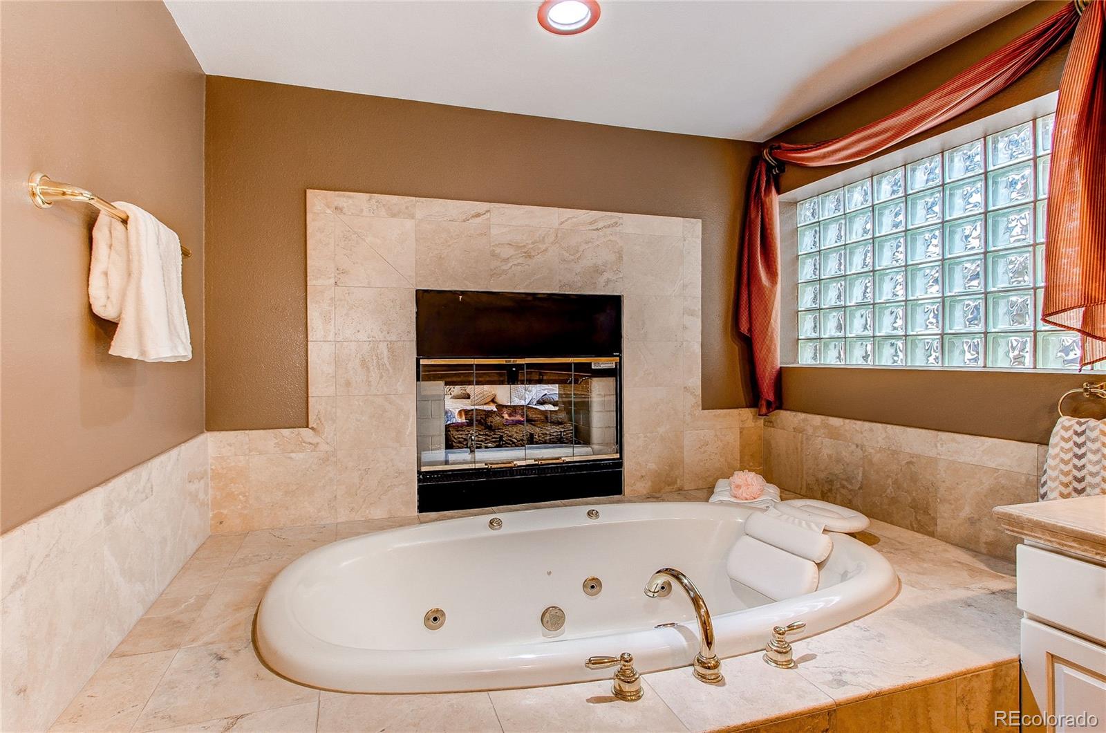 3281 Cherryridge Road