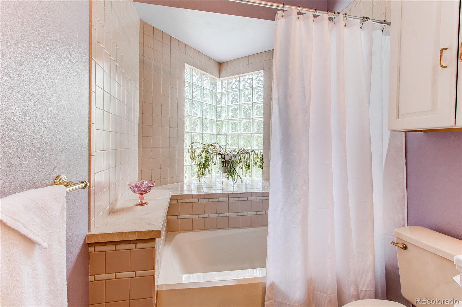 3281 Cherryridge Road