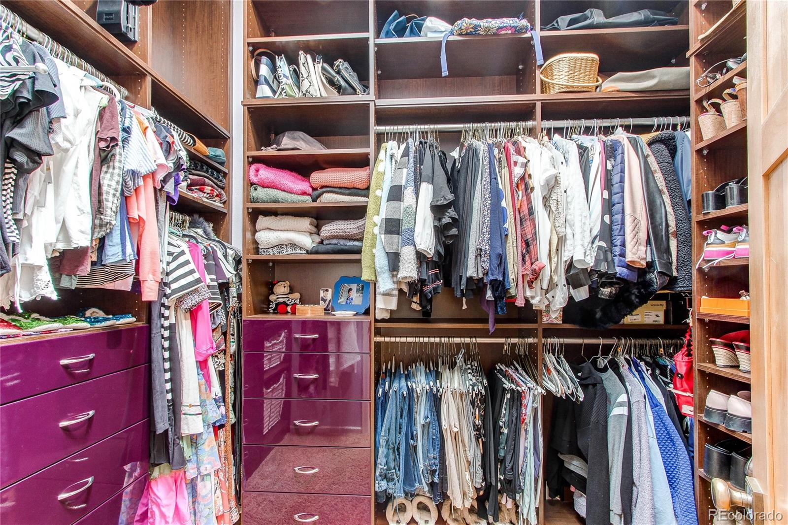 3281 Cherryridge Road