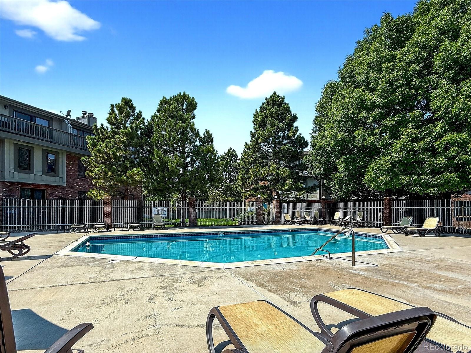 6489 S Dayton Street