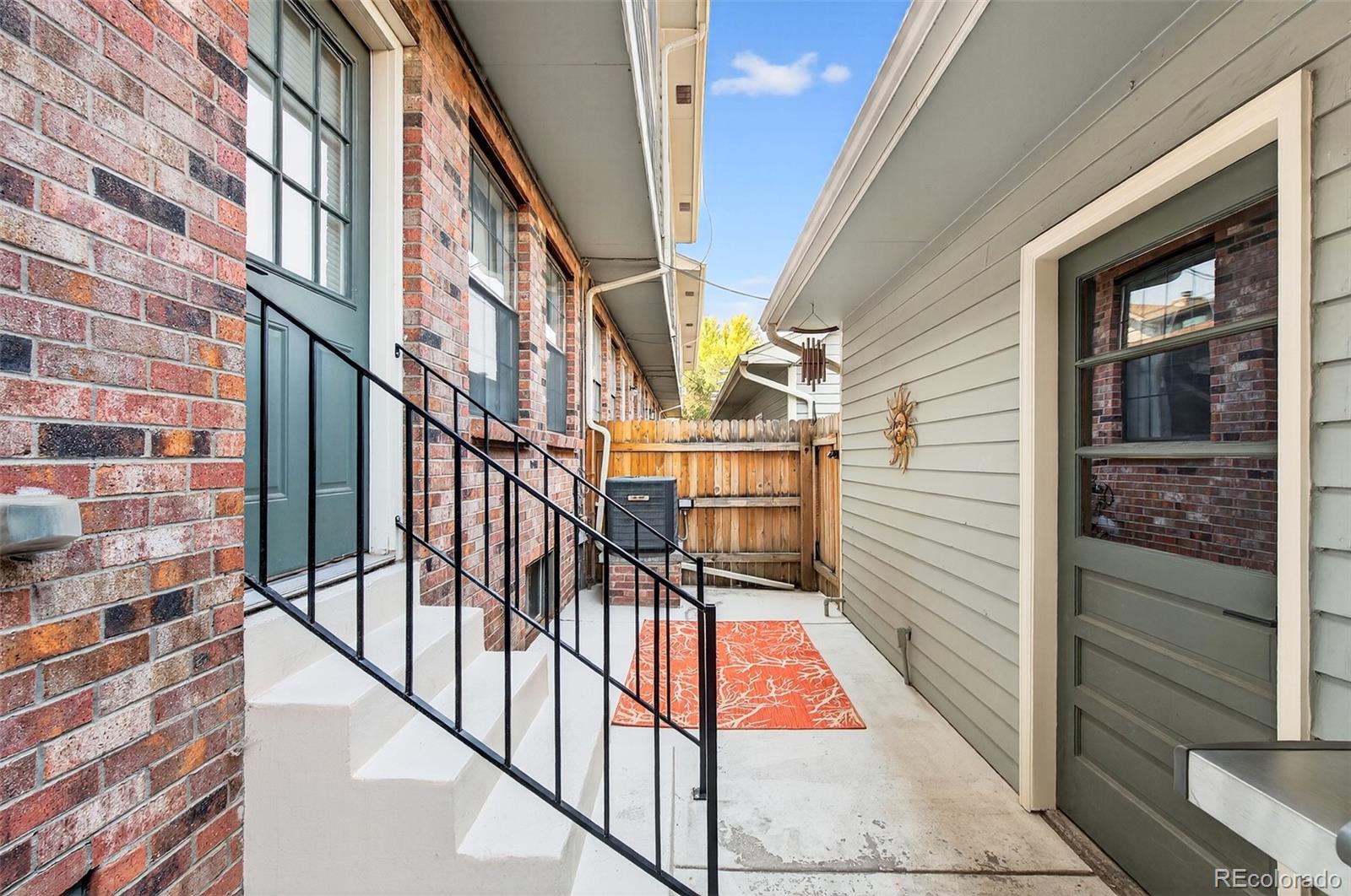 6489 S Dayton Street