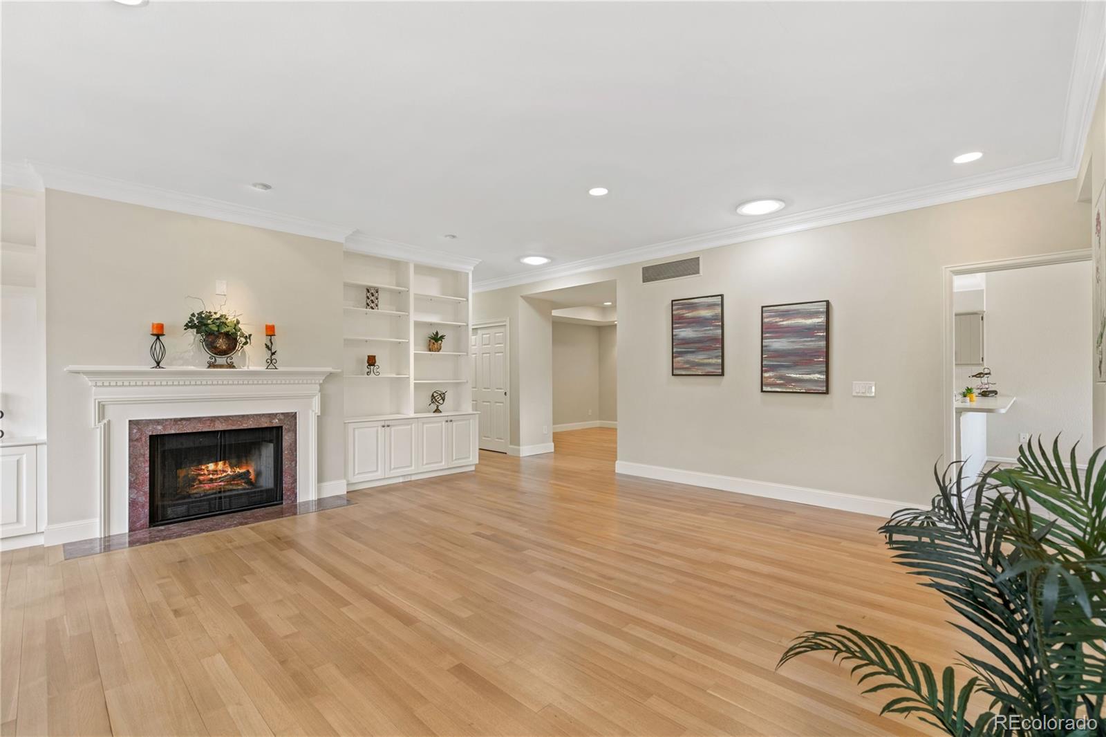 2552 E Alameda Avenue Unit: 104