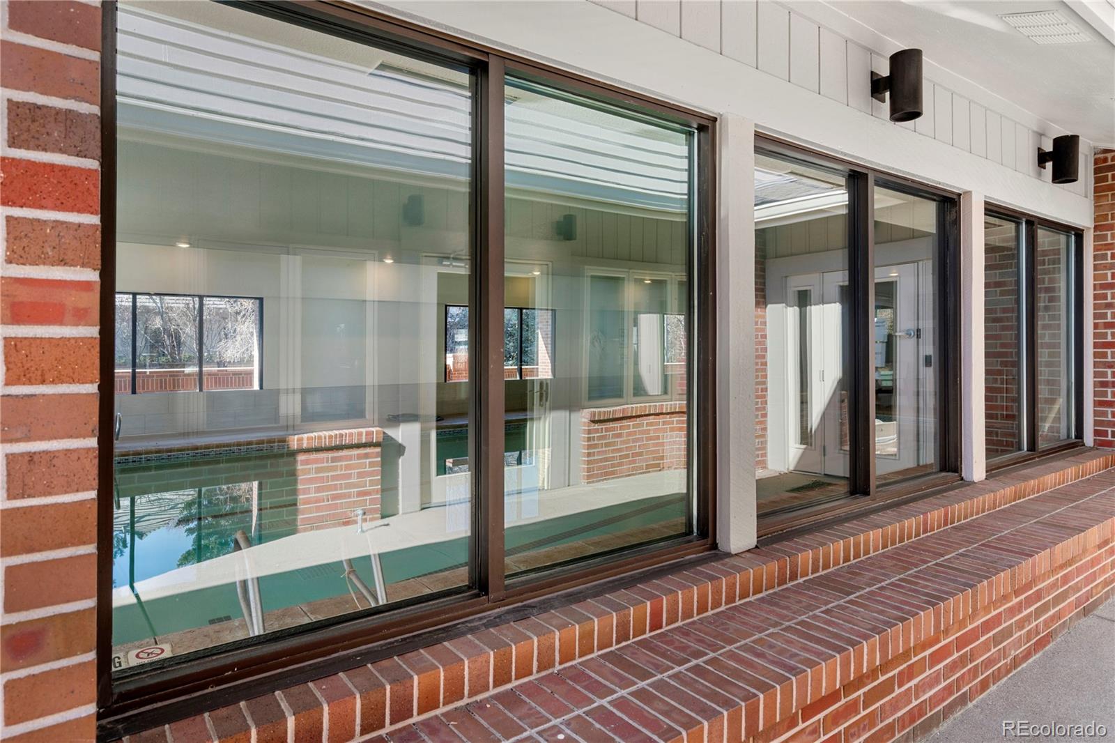 2552 E Alameda Avenue Unit: 104