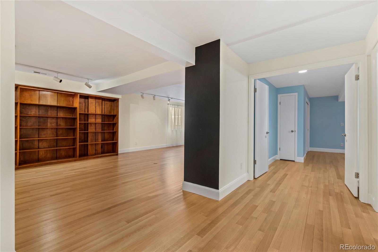 2552 E Alameda Avenue Unit: 104