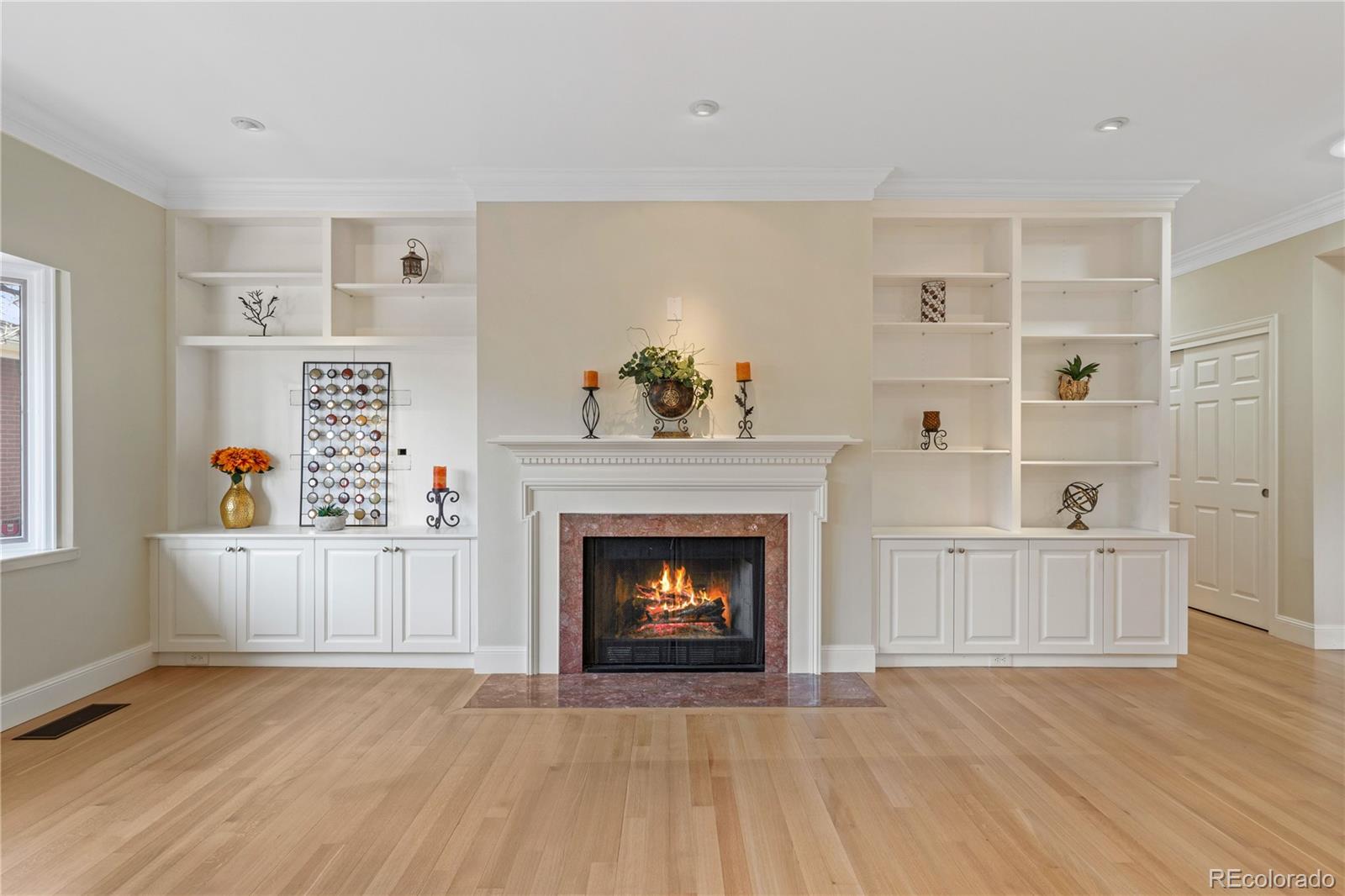 2552 E Alameda Avenue Unit: 104