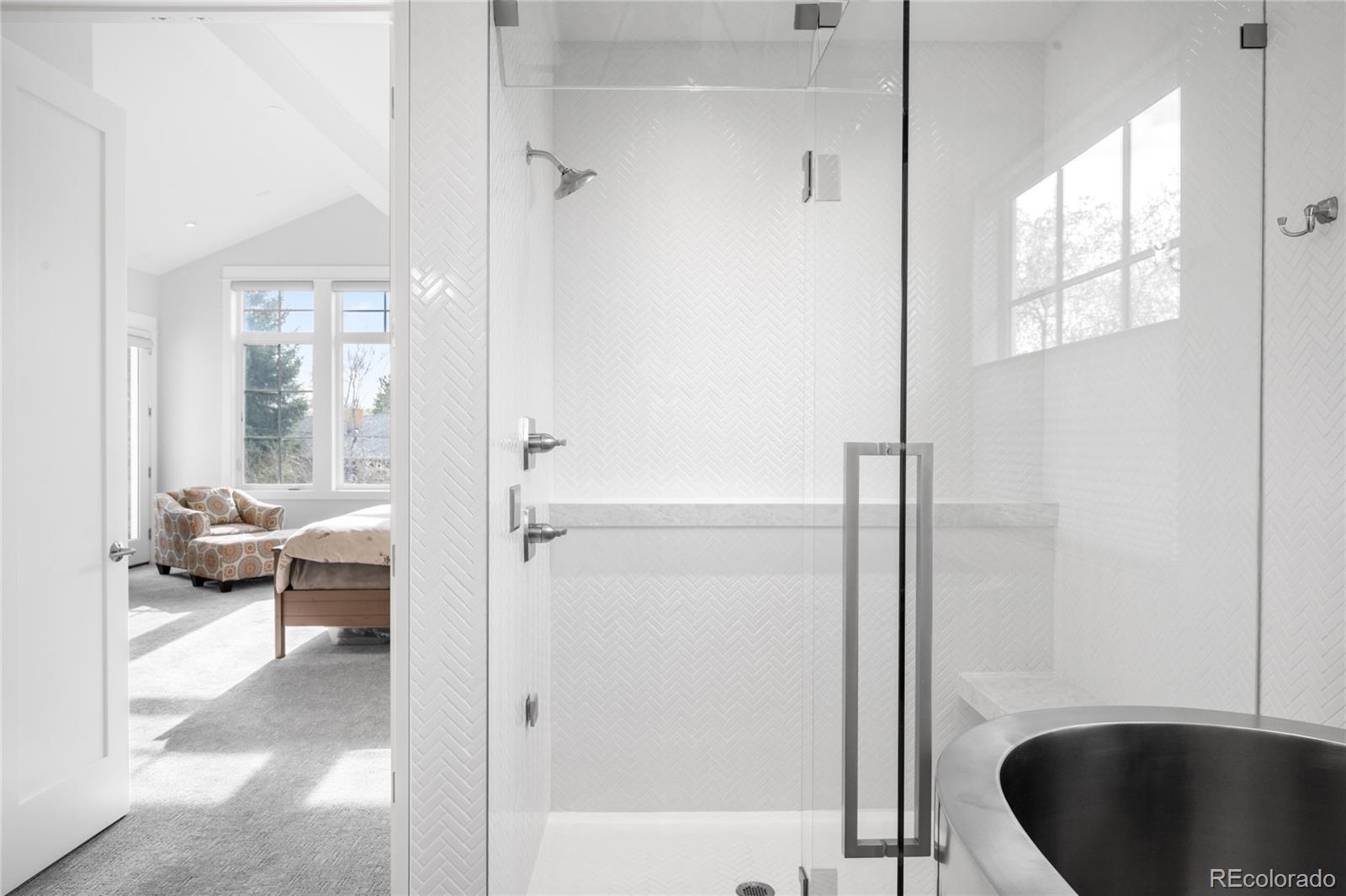 5479 S Locust Street