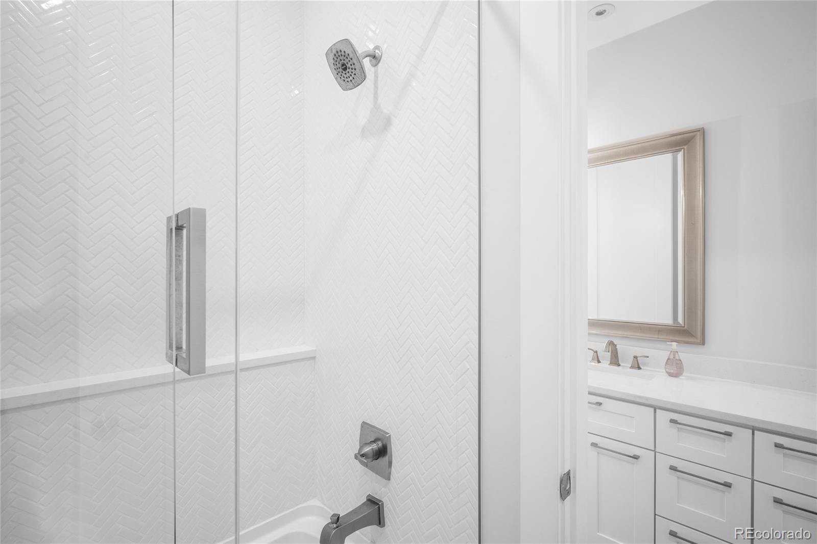 5479 S Locust Street