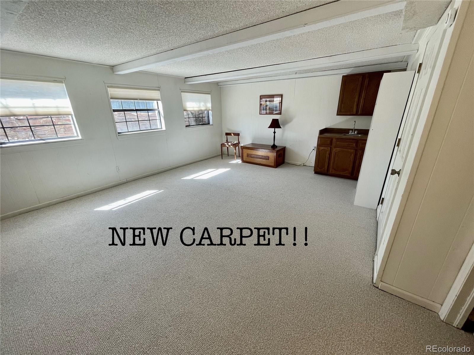 6489 S Dayton Street