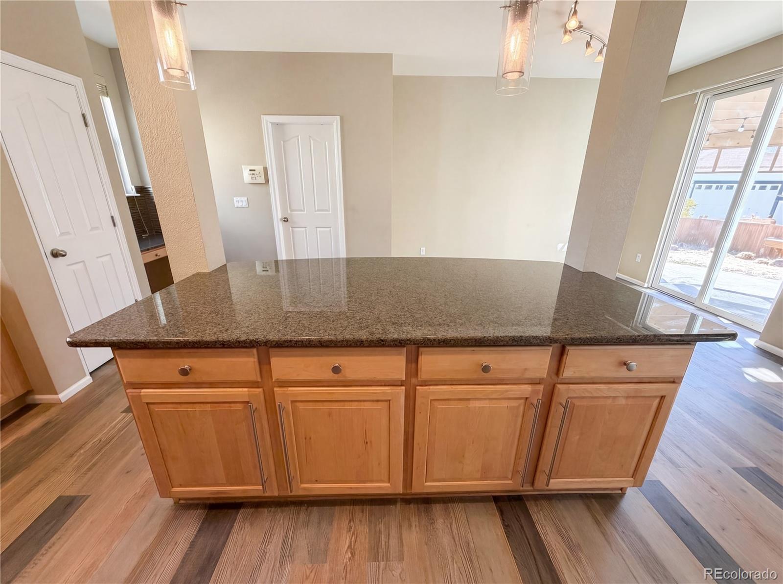10049 Southlawn Circle