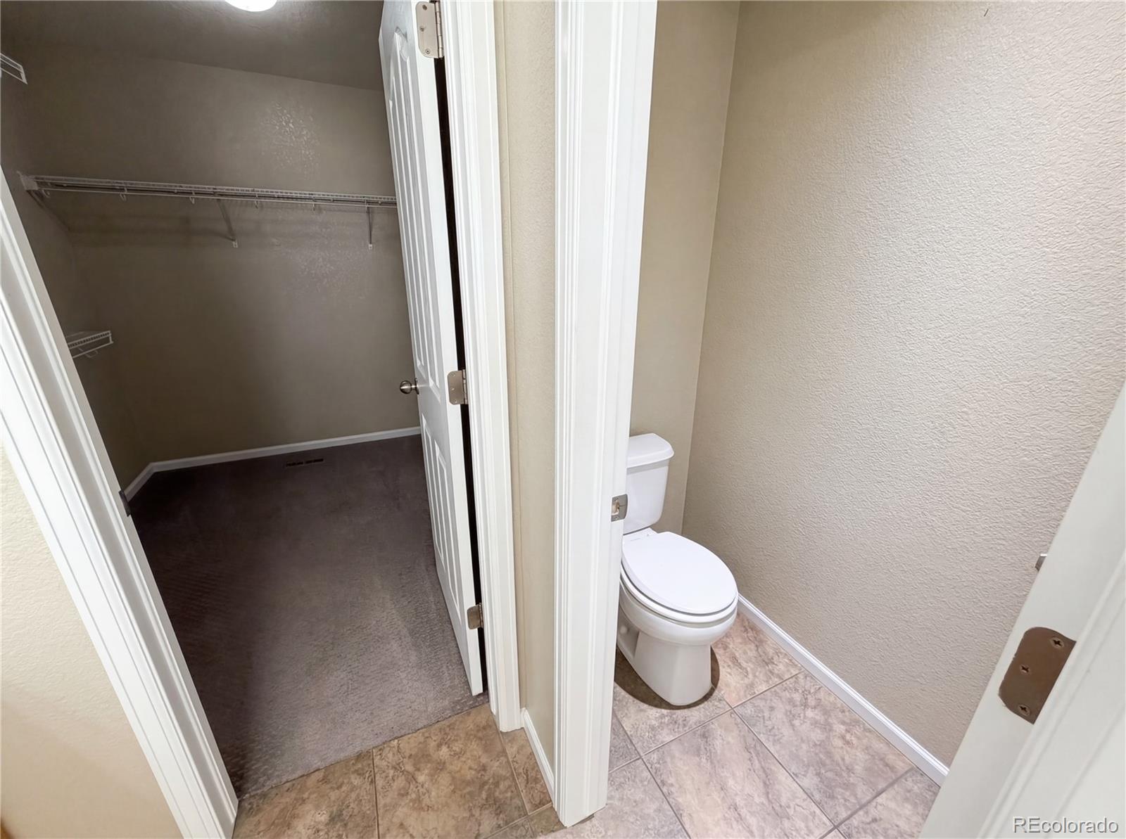 10049 Southlawn Circle
