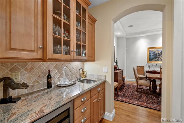 100 S University Boulevard Unit: 4